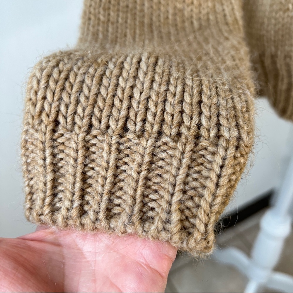 Anthropologie Elsamanda Wool Alpaca Chunky Knit Pullover Sweater in Oatmeal - Picture 6 of 12